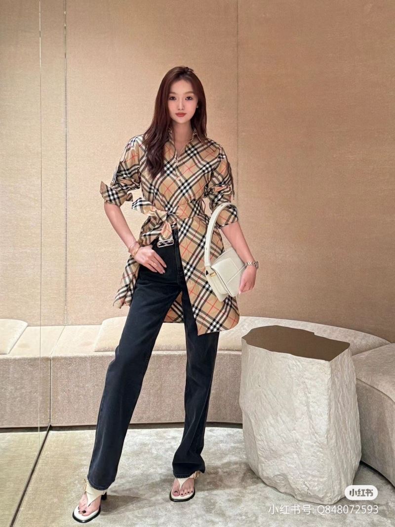 Burberry Outwear